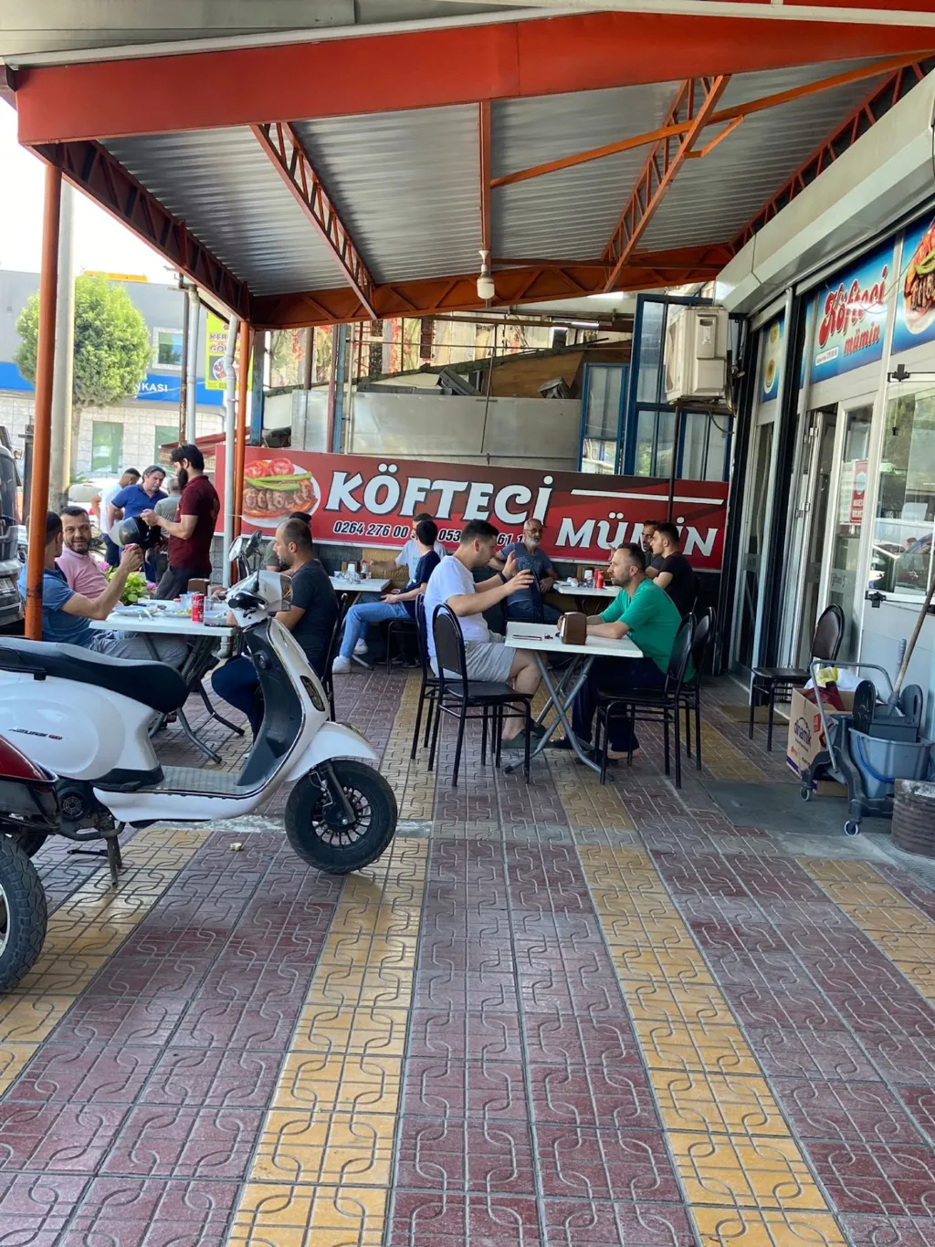 Köfteci Mümin – Sapanca Islama Köfte