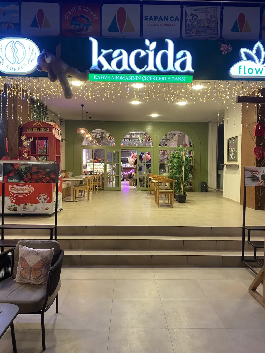 Kaçida – Sapanca Kafe & Pastane